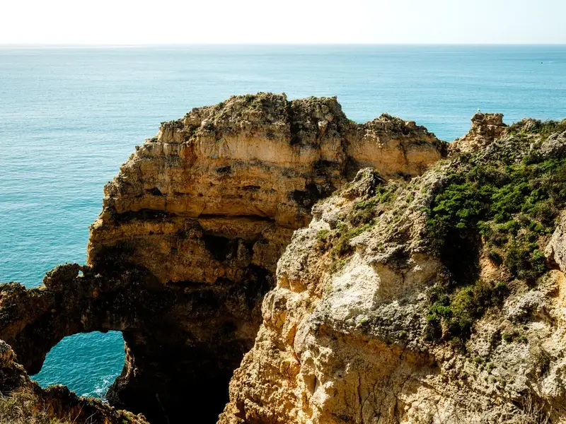 De kliffen van Ponta da Piedade bij Lagos