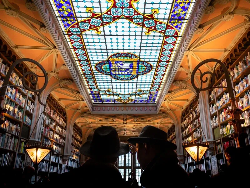 De sprookjesachtige boekhandel Livraria Lello
