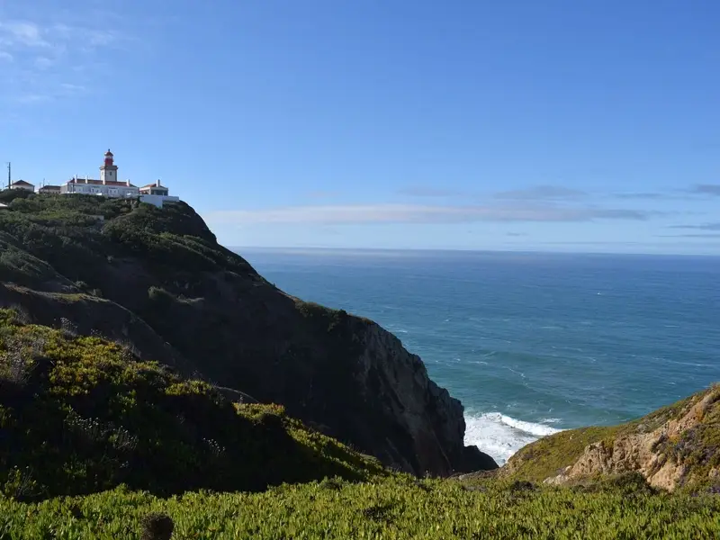 De kliffen van Cabo da Roca aan de oceaan
